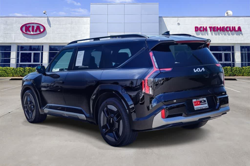 Thumbnail: 2024 Kia EV9 - 6