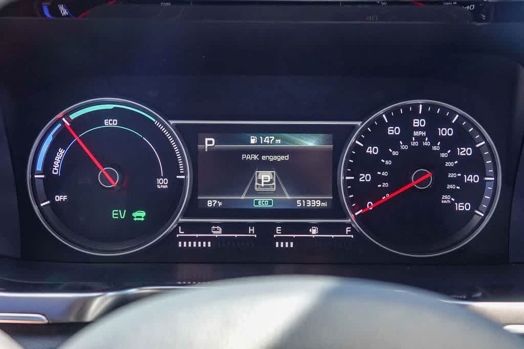 Thumbnail: 2023 Kia Sorento - 23