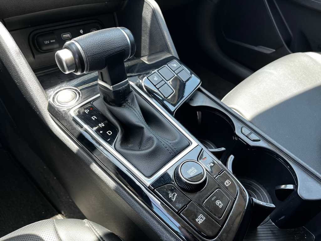 2023 Kia Sportage EX 17