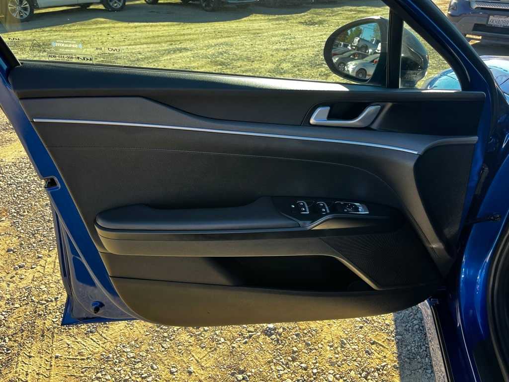 Thumbnail: 2022 Kia K5 - 13