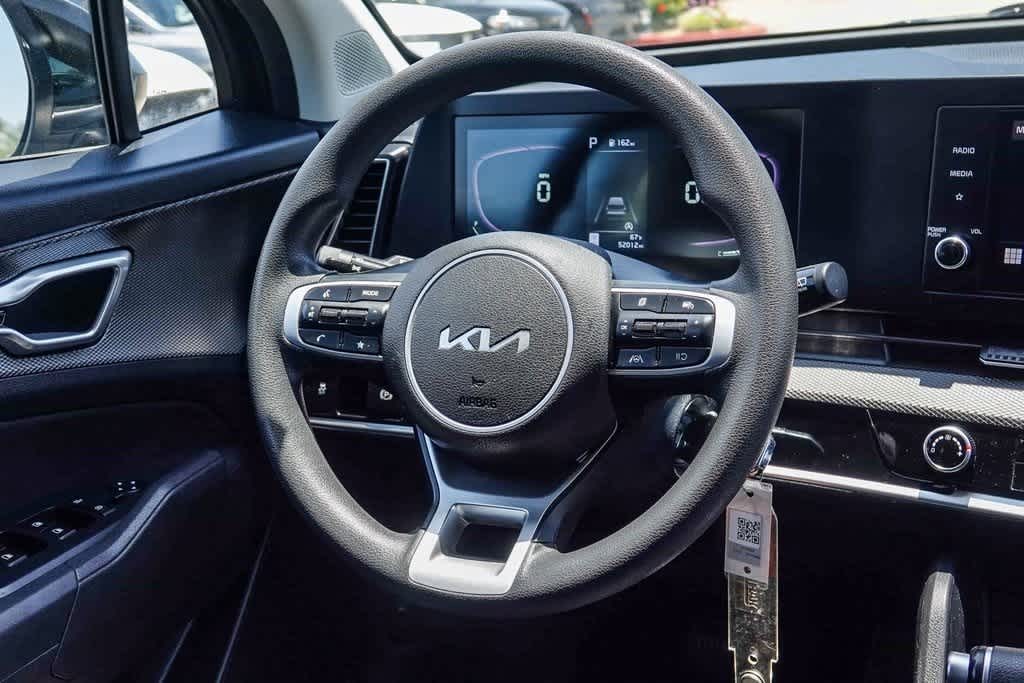 Thumbnail: 2023 Kia Sportage - 14