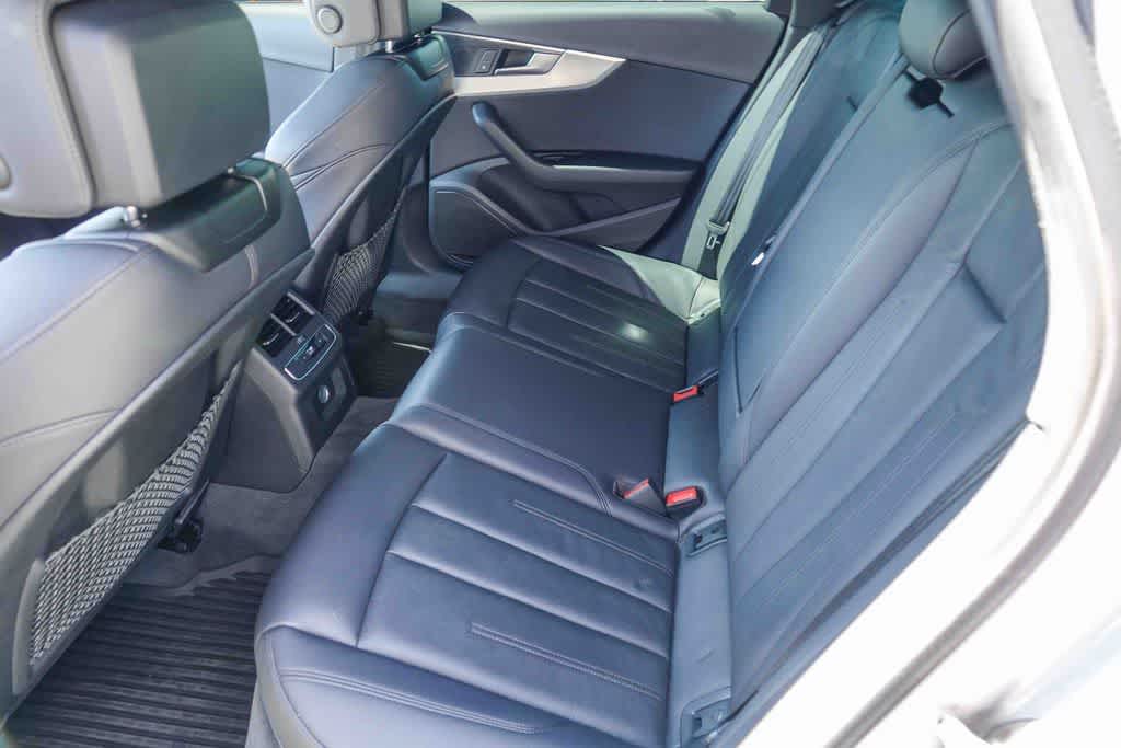 Thumbnail: 2019 Audi A4 - 16