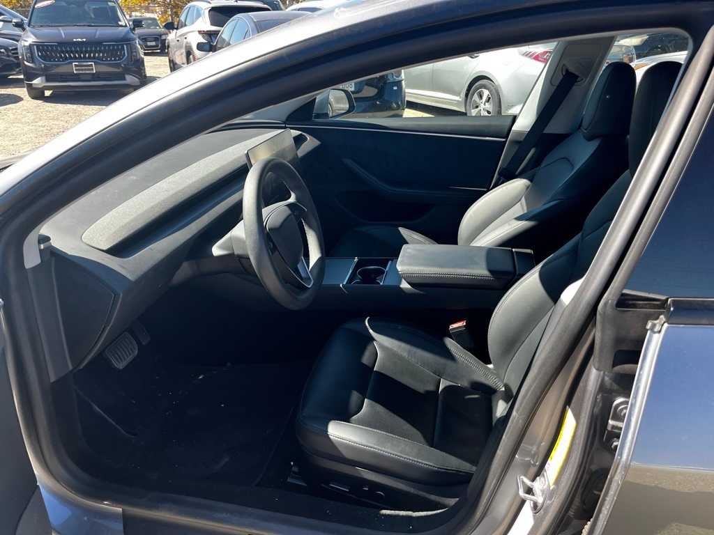 Thumbnail: 2025 Tesla Model 3 - 18