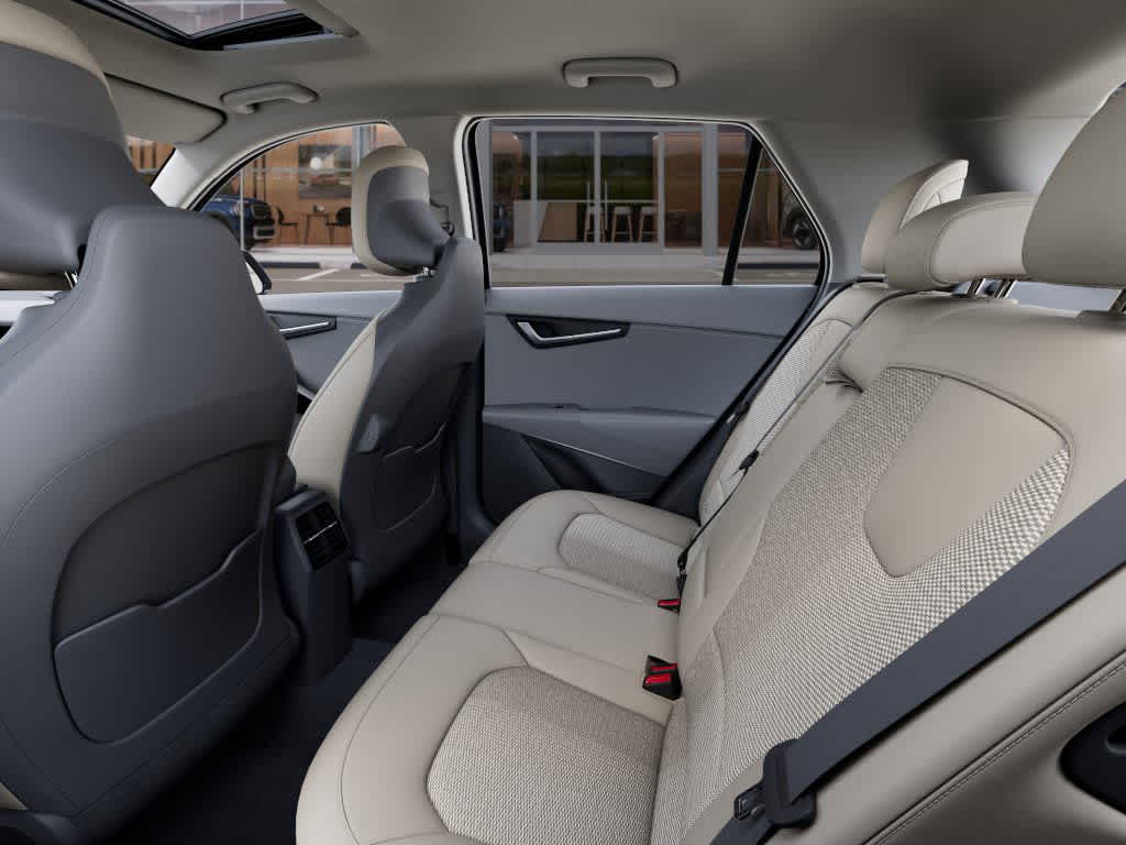 Thumbnail: 2025 Kia Niro - 18