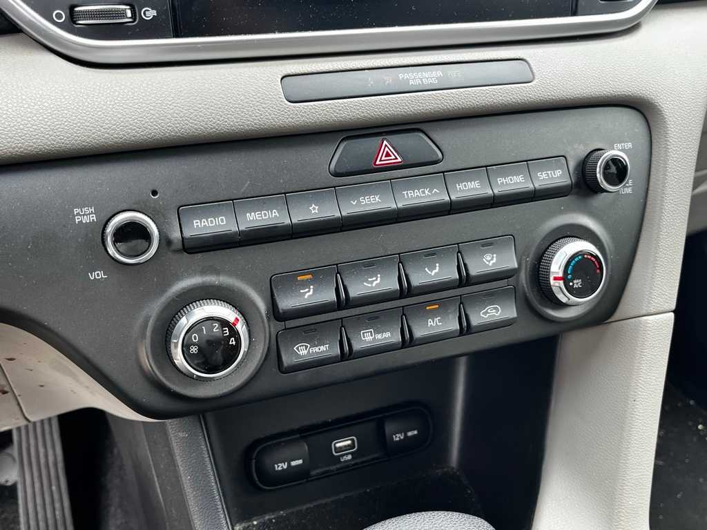 Thumbnail: 2020 Kia Sportage - 16