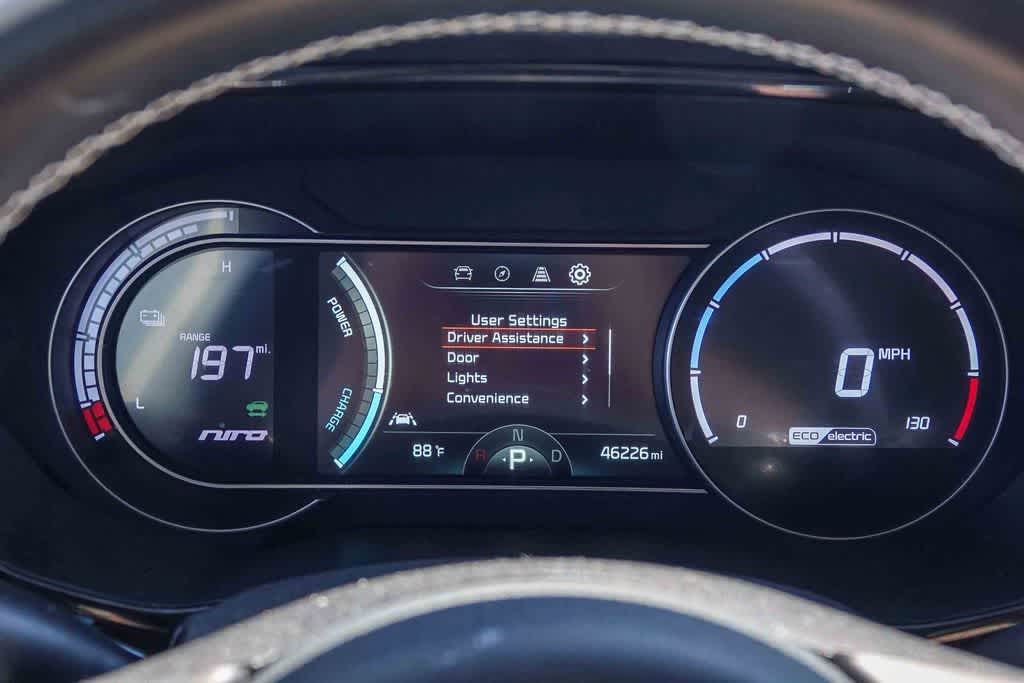 Thumbnail: 2022 Kia Niro - 23