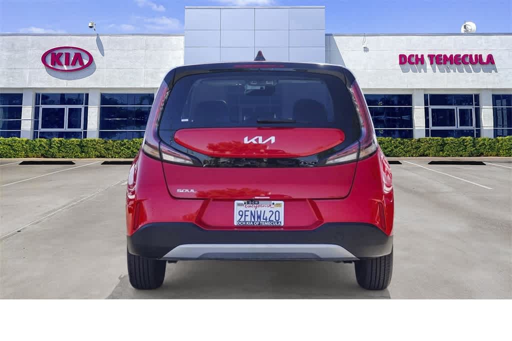 2023 Kia Soul LX 5