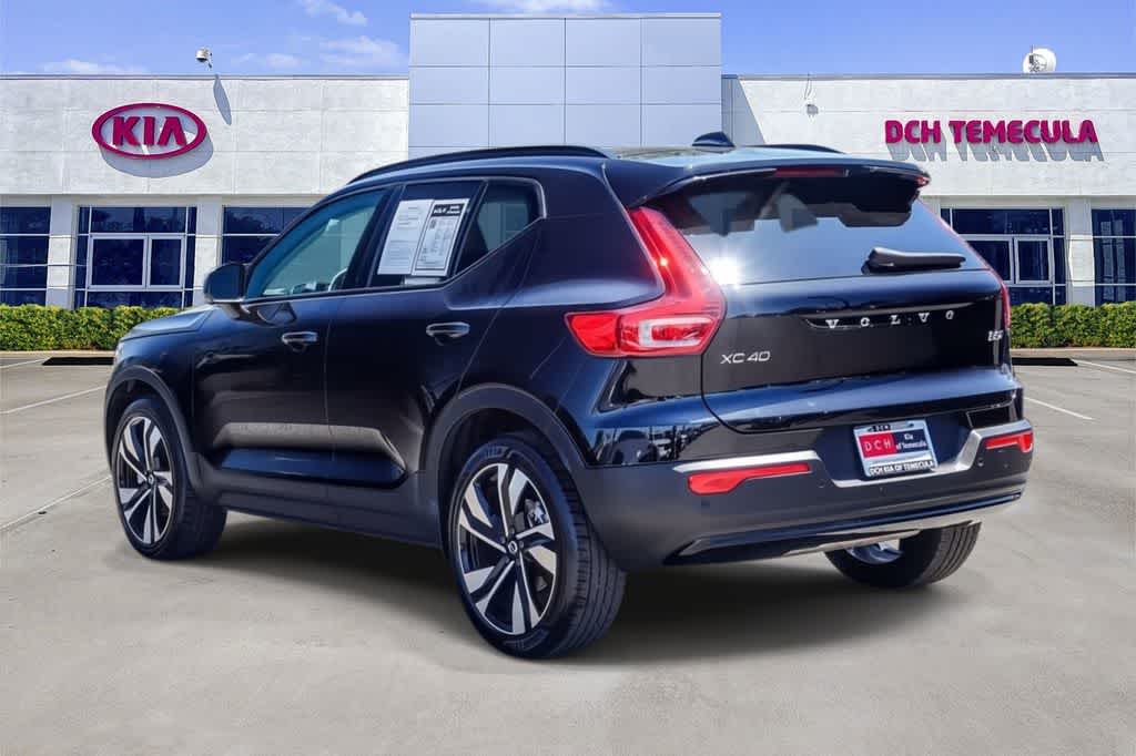 Thumbnail: 2024 Volvo XC40 - 5