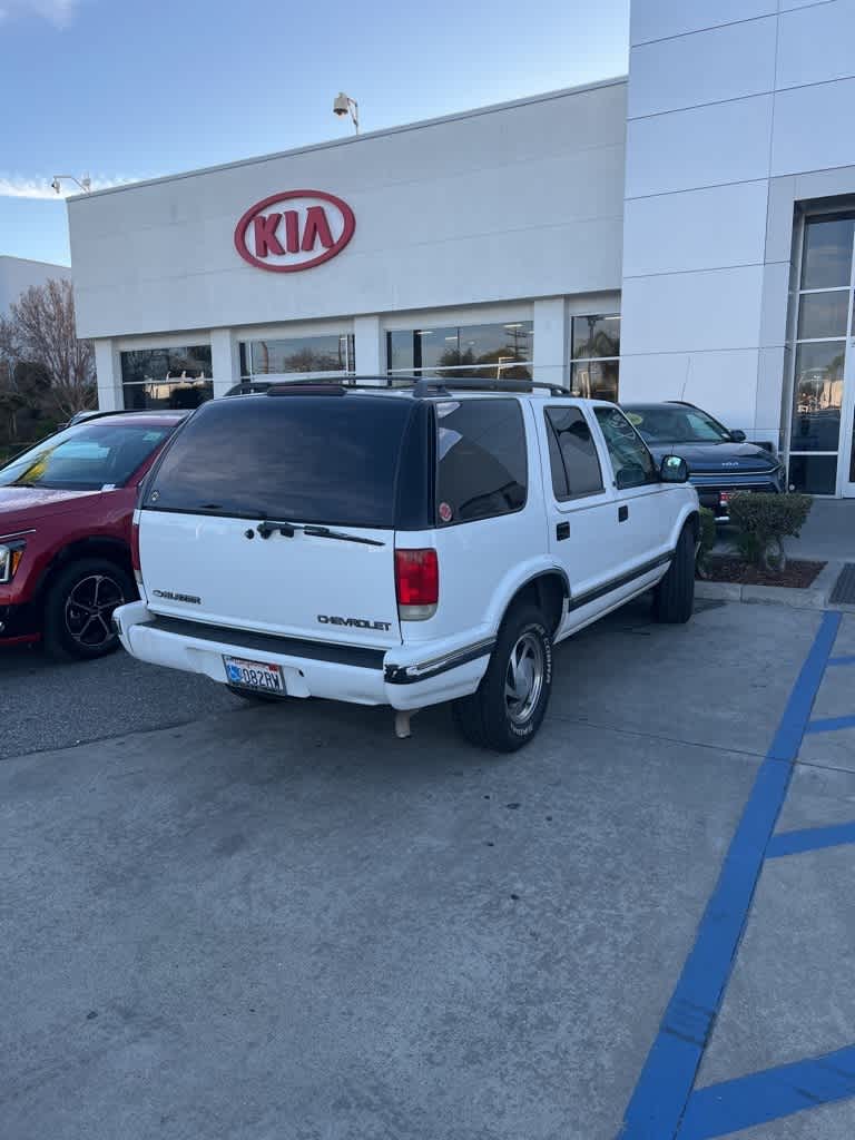 Thumbnail: 1996 Chevrolet Blazer - 4