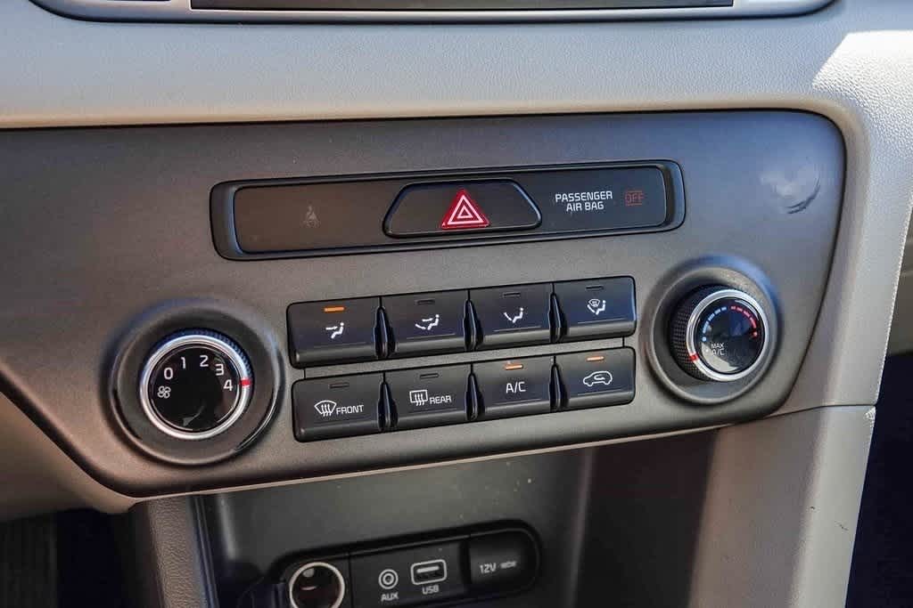 Thumbnail: 2017 Kia Sportage - 23