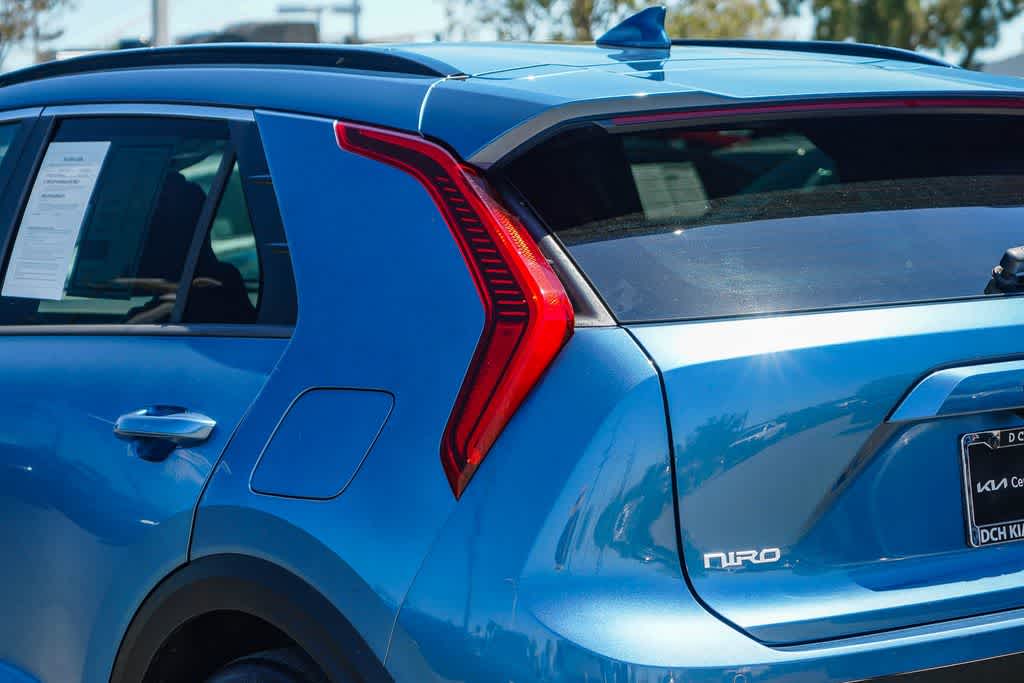 Thumbnail: 2024 Kia Niro - 6