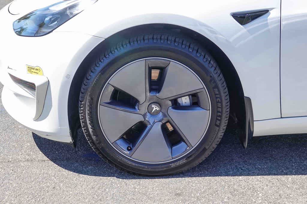 Thumbnail: 2022 Tesla Model 3 - 10