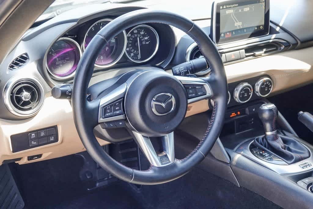 Thumbnail: 2016 Mazda MX-5 Miata - 14