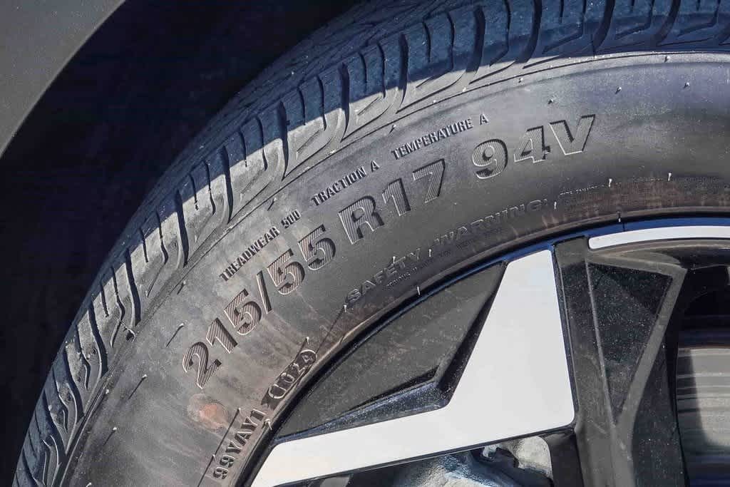 Thumbnail: 2024 Kia Seltos - 10