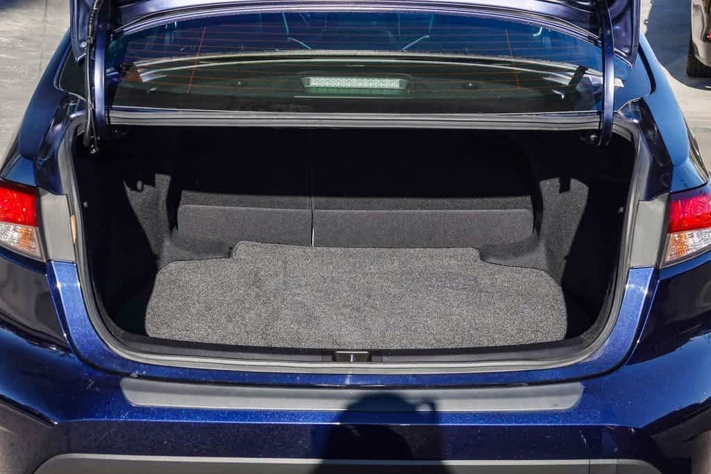 Thumbnail: 2022 Toyota Corolla - 27