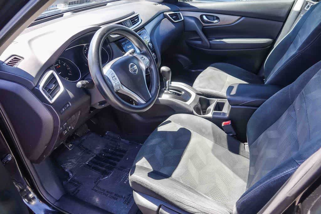 Thumbnail: 2016 Nissan Rogue - 11