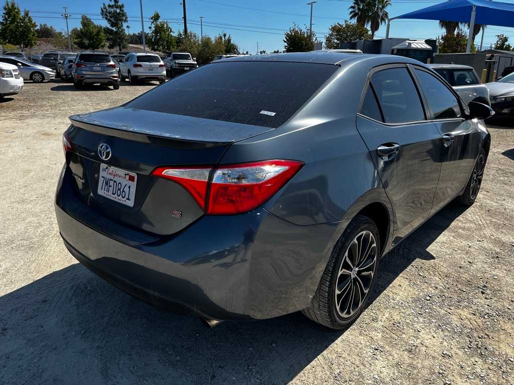 Thumbnail: 2015 Toyota Corolla - 5