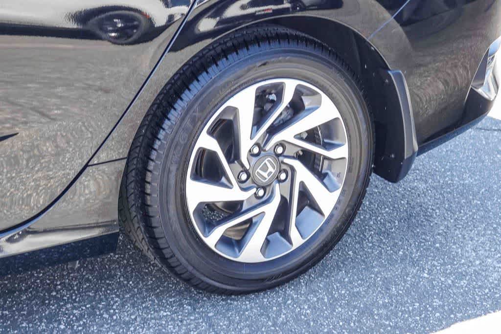 Thumbnail: 2018 Honda Civic - 10