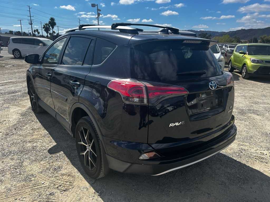 Thumbnail: 2017 Toyota RAV4 - 7