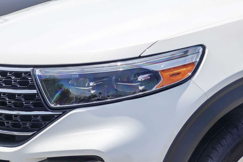 Thumbnail: 2021 Ford Explorer - 8