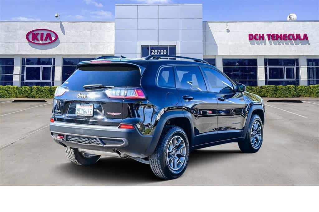 Thumbnail: 2022 Jeep Cherokee - 4