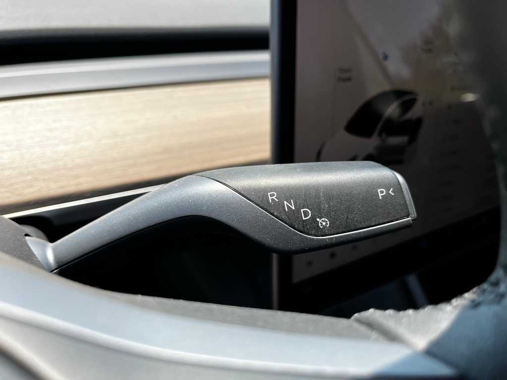 Thumbnail: 2023 Tesla Model Y - 17