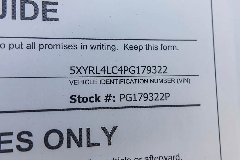 Thumbnail: 2023 Kia Sorento - 28