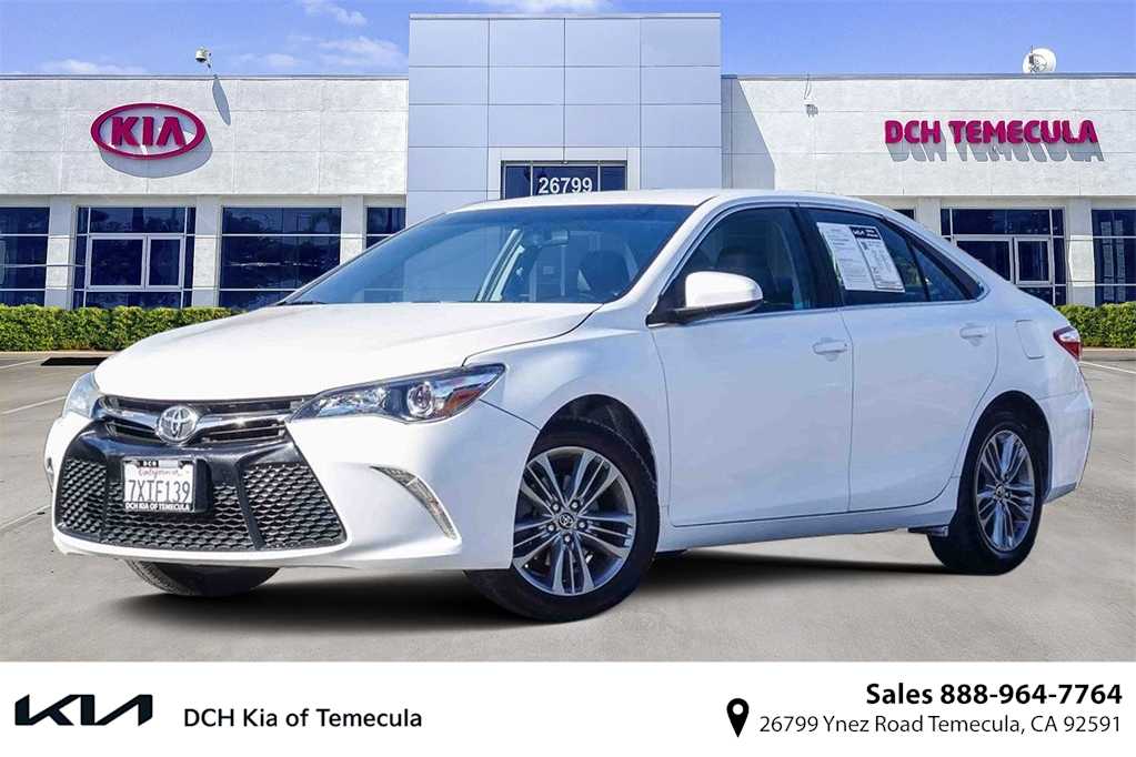 2017 Toyota Camry SE -
                  Temecula, CA