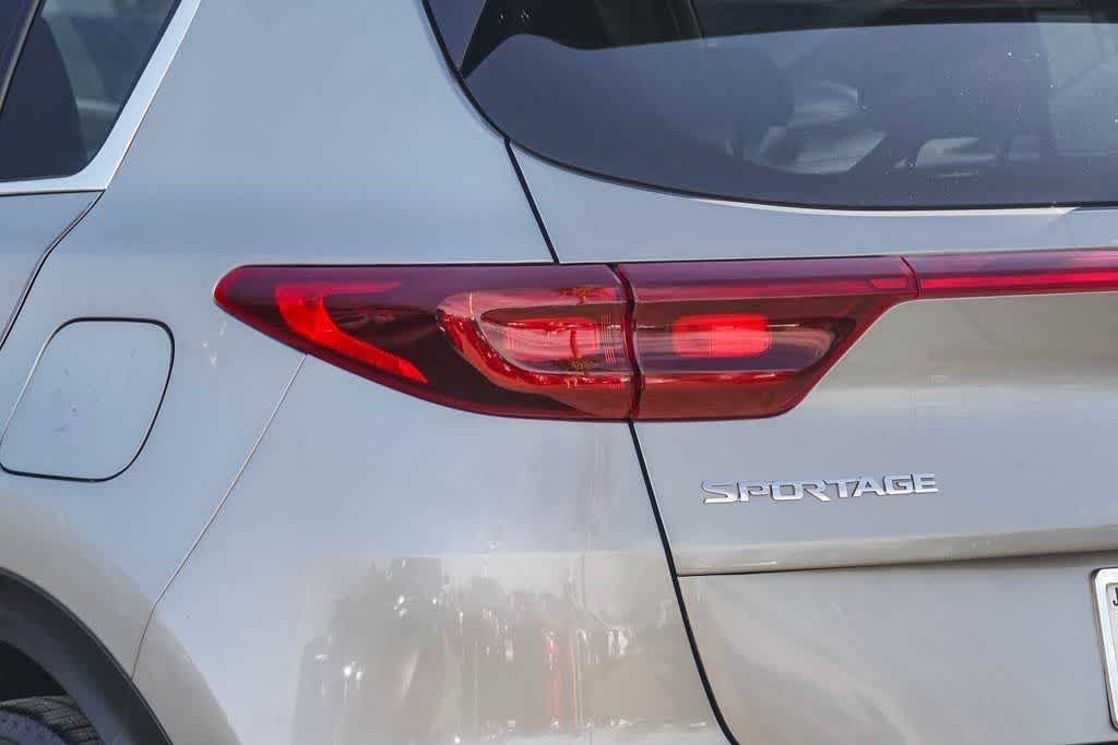 Thumbnail: 2022 Kia Sportage - 7