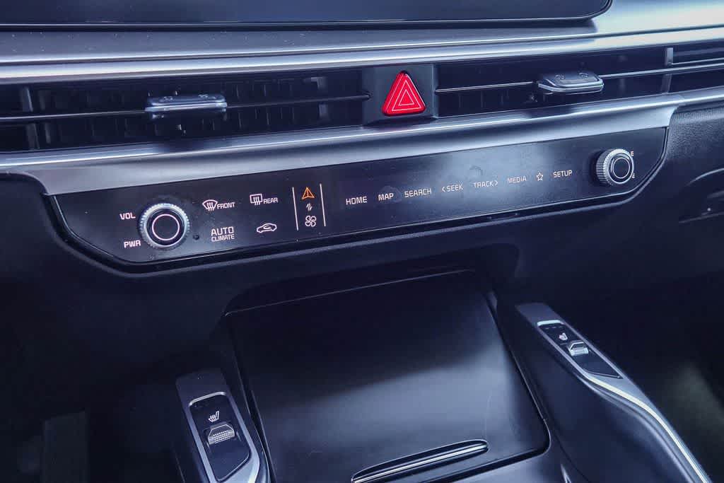 Thumbnail: 2025 Kia Sorento - 21