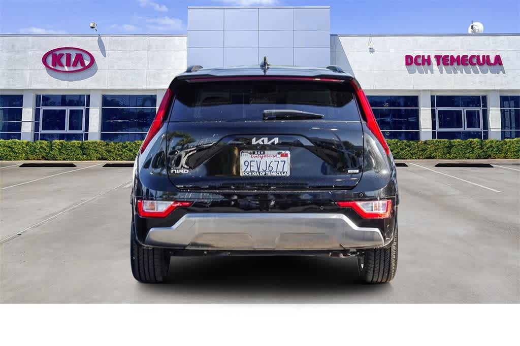 Thumbnail: 2023 Kia Niro - 5