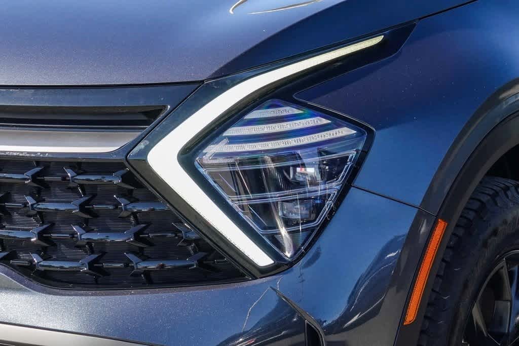 Thumbnail: 2023 Kia Sportage - 8