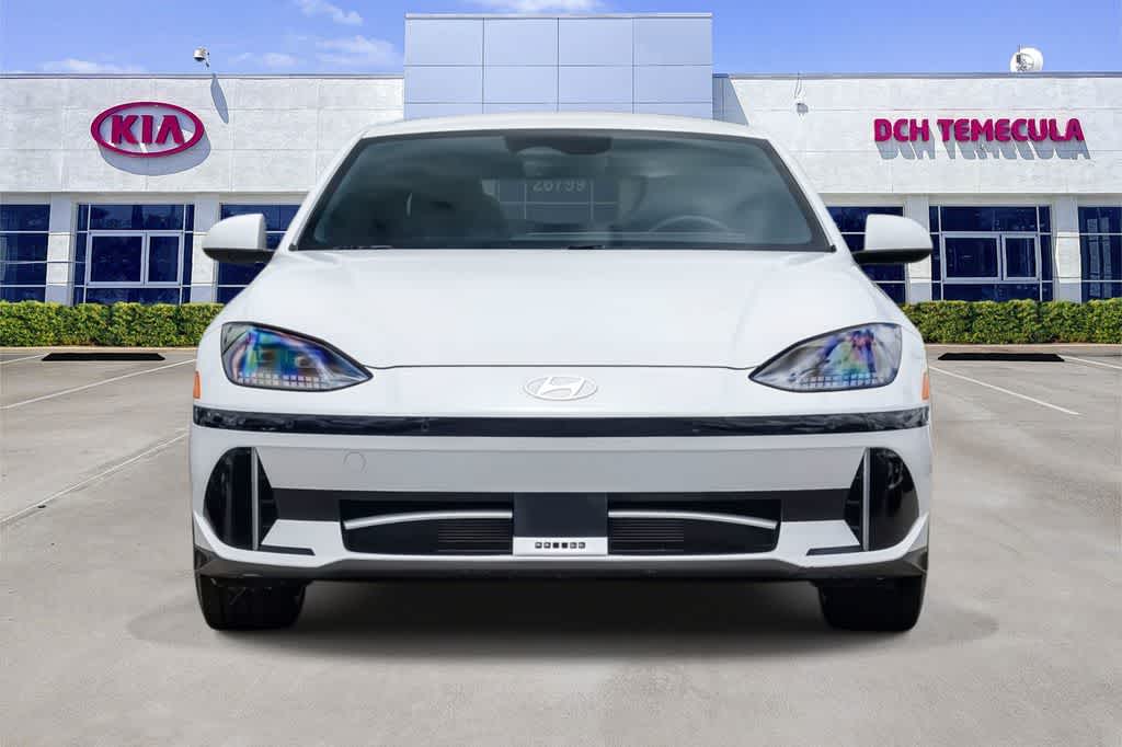 Thumbnail: 2023 Hyundai Ioniq 6 - 2