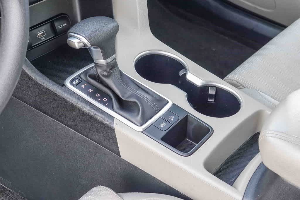 Thumbnail: 2020 Kia Sportage - 18