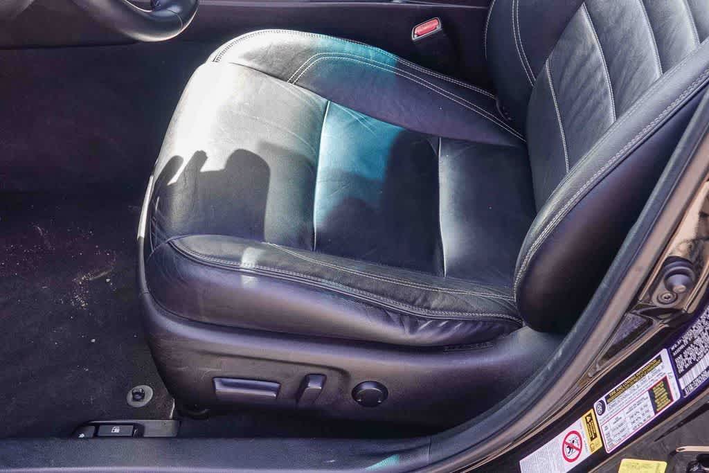 Thumbnail: 2015 Toyota Camry - 21