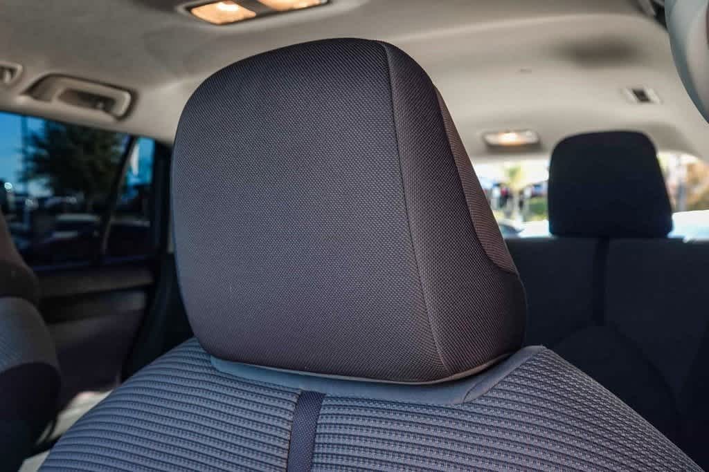 Thumbnail: 2021 Toyota Highlander - 24