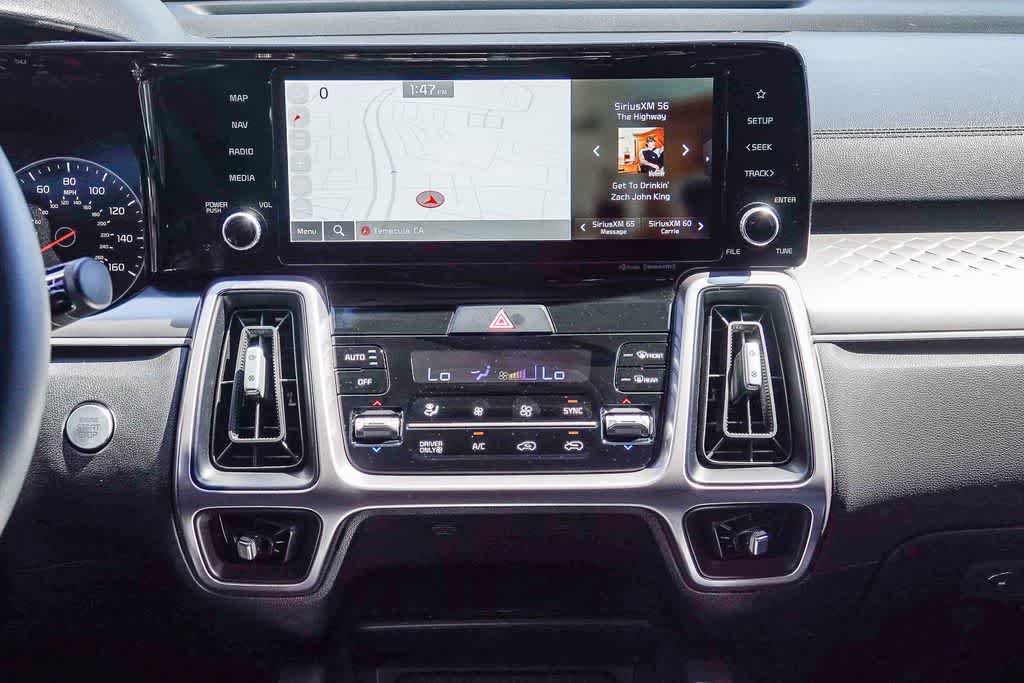 Thumbnail: 2023 Kia Sorento - 12