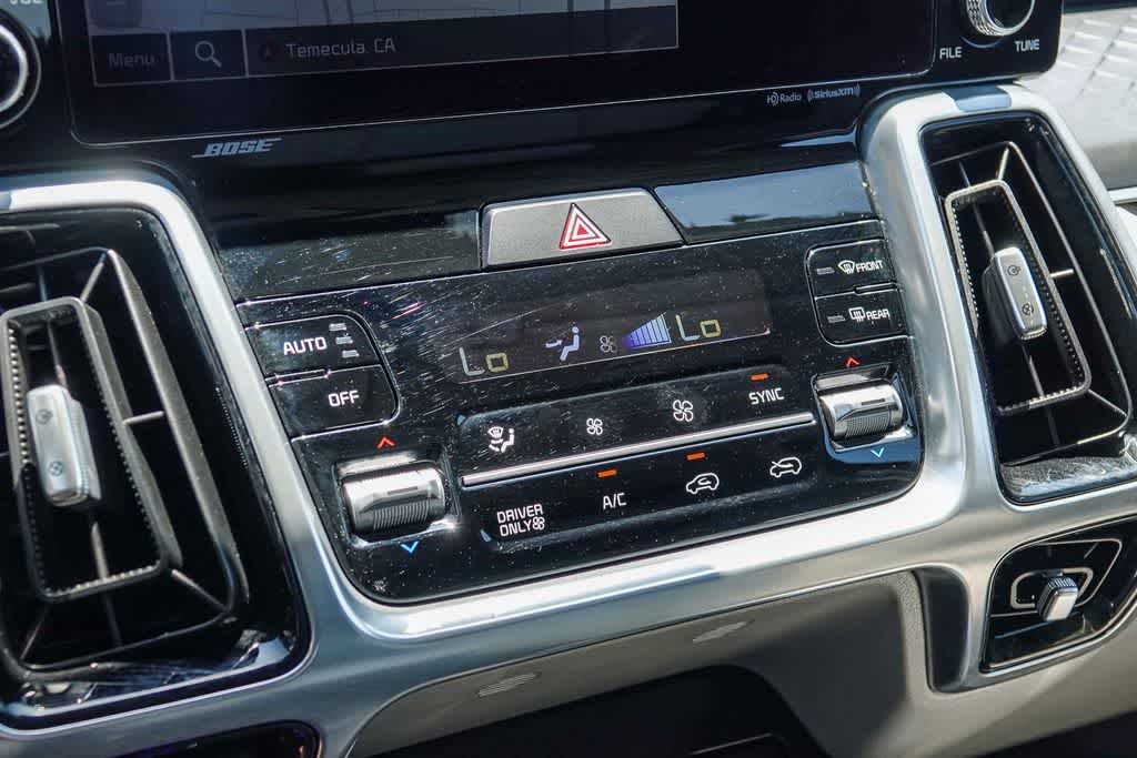 Thumbnail: 2023 Kia Sorento - 22