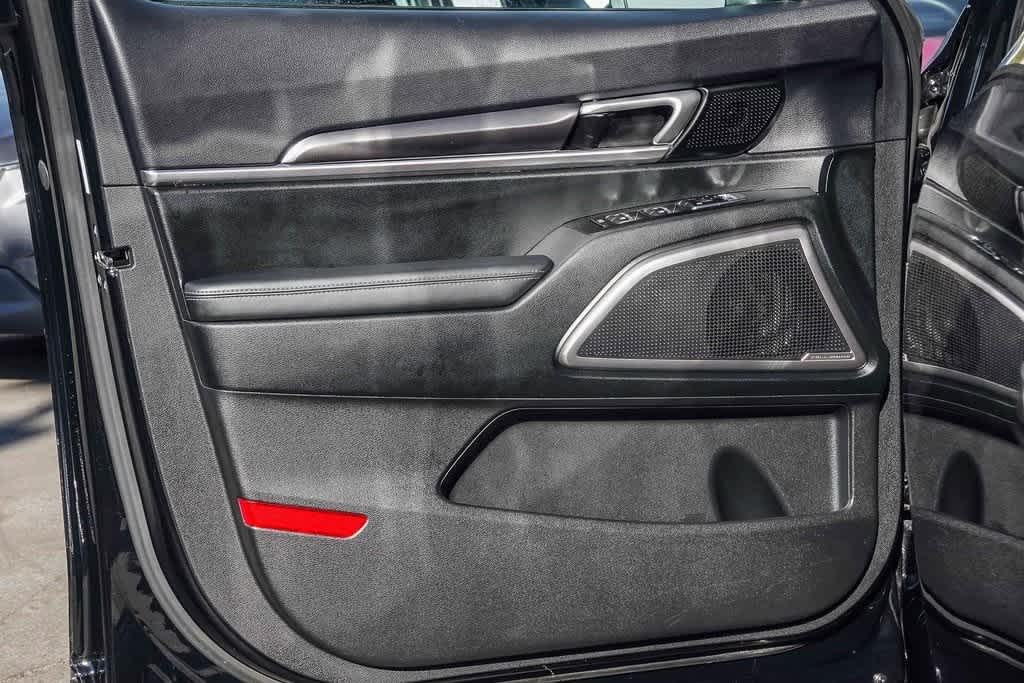 Thumbnail: 2025 Kia Telluride - 19