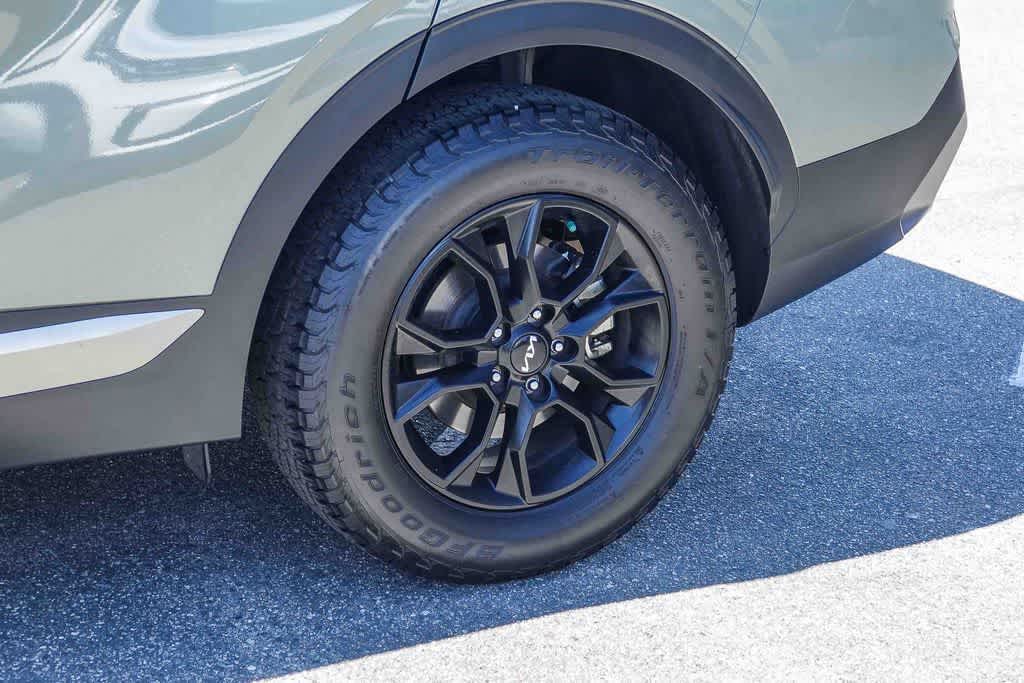 Thumbnail: 2023 Kia Sportage - 10