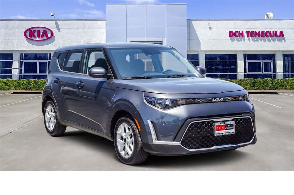 Thumbnail: 2023 Kia Soul - 3