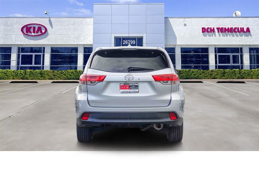 Thumbnail: 2017 Toyota Highlander - 5