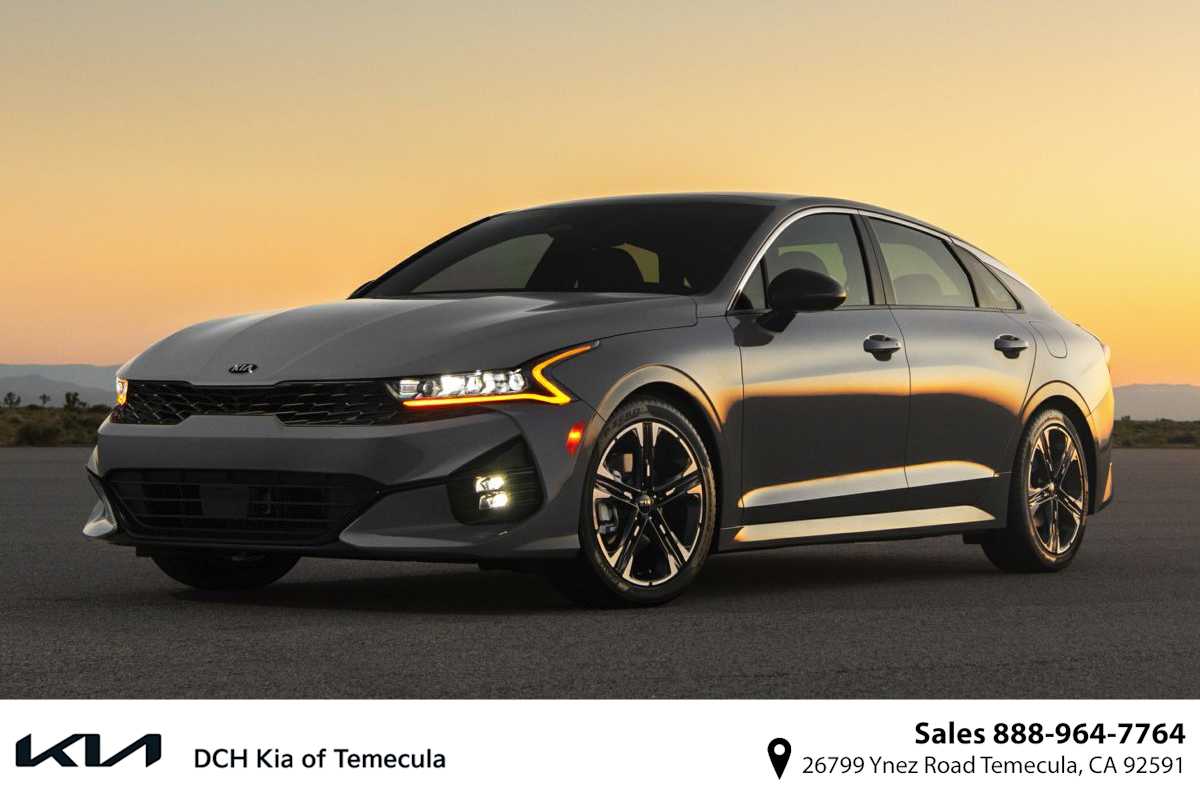 2021 Kia Optima GT-Line FWD's photo