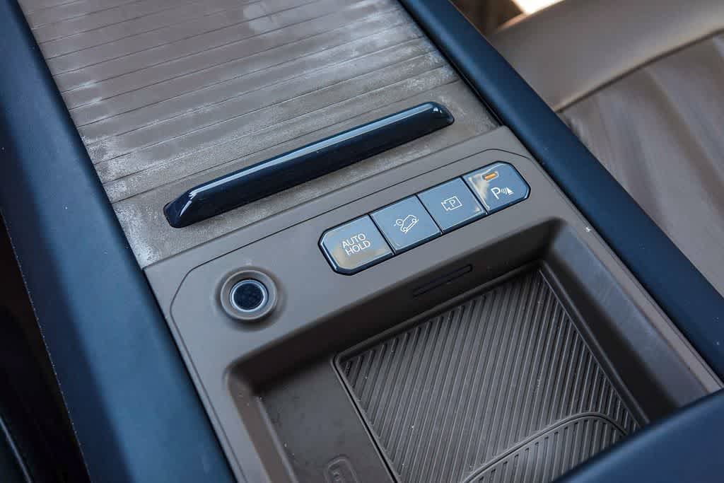 Thumbnail: 2024 Kia EV9 - 21