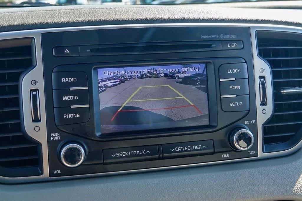 Thumbnail: 2017 Kia Sportage - 24