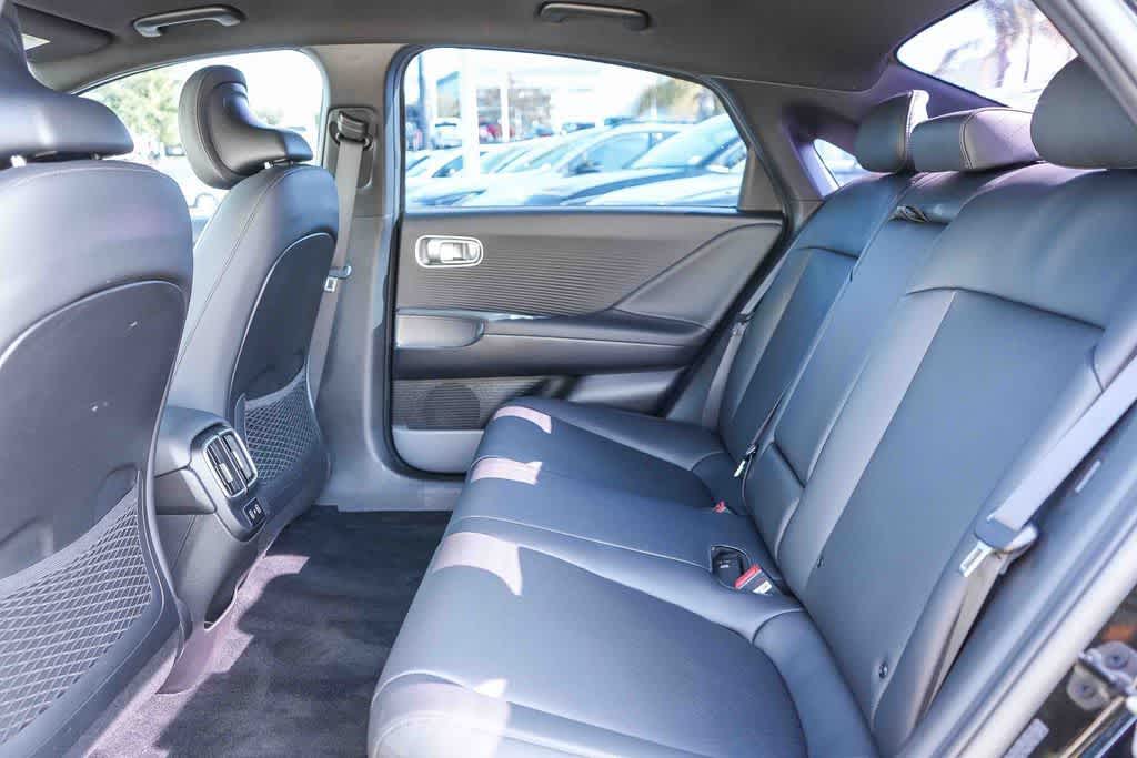 Thumbnail: 2024 Hyundai Ioniq 6 - 18