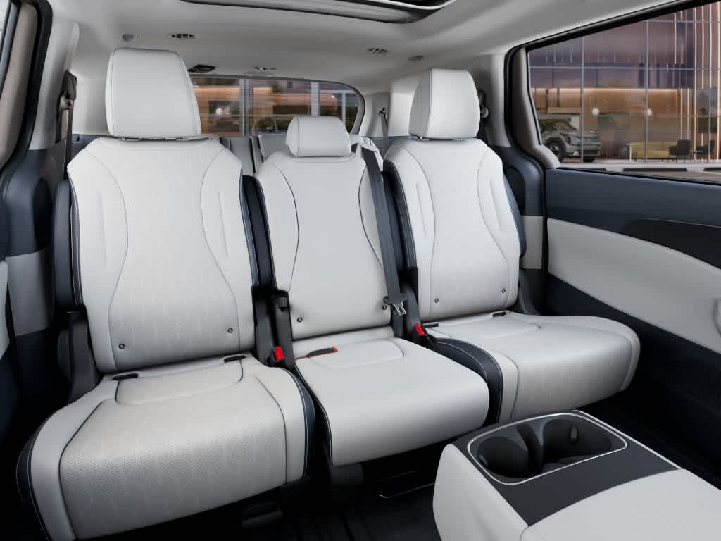 Thumbnail: 2026 Kia Carnival - 16