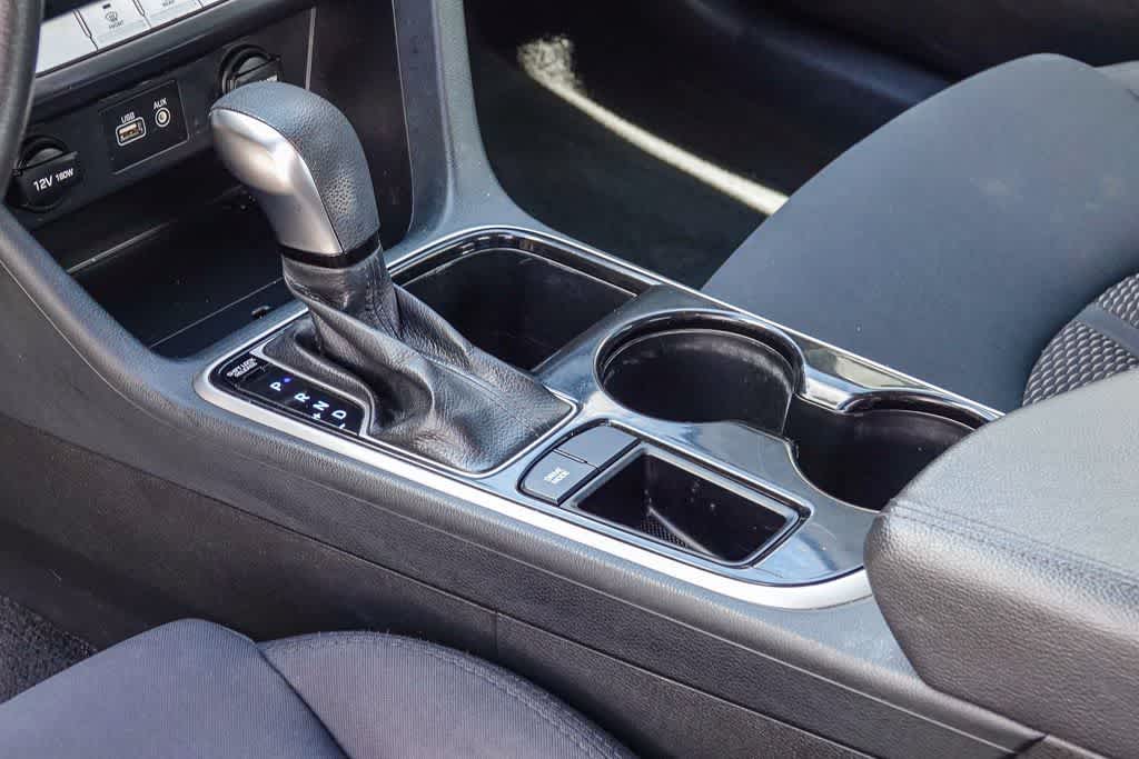 Thumbnail: 2018 Hyundai Sonata - 18