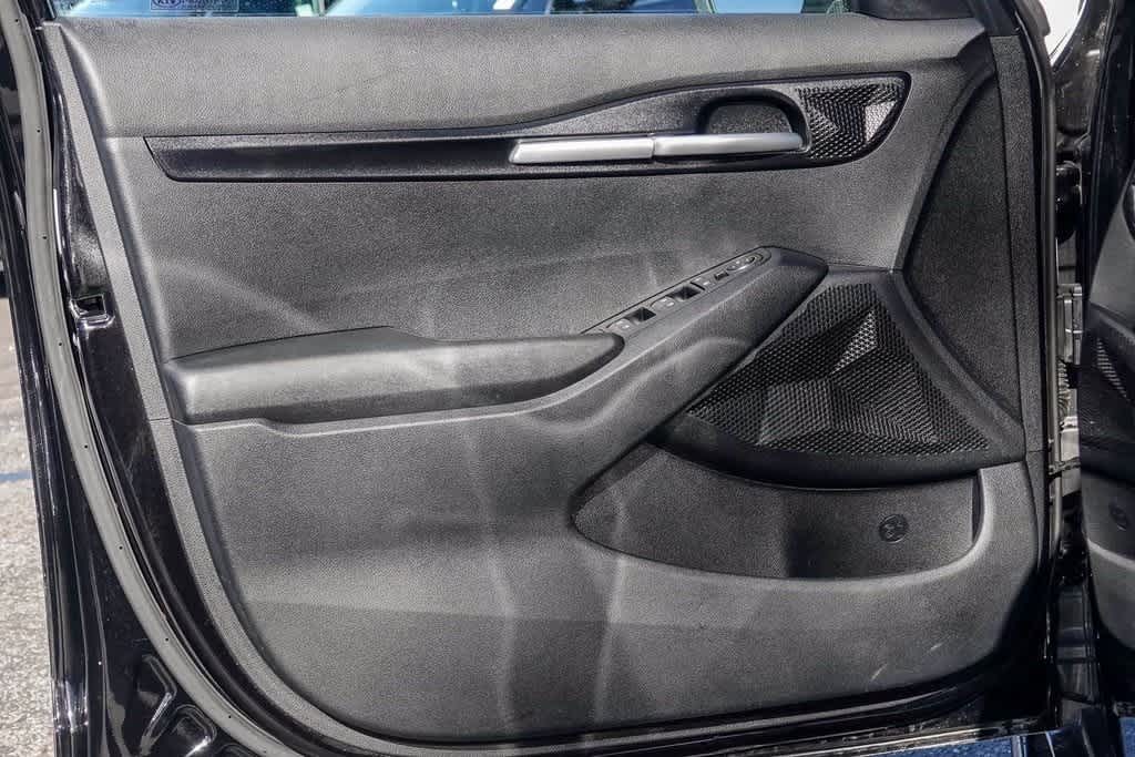 Thumbnail: 2022 Kia Seltos - 17