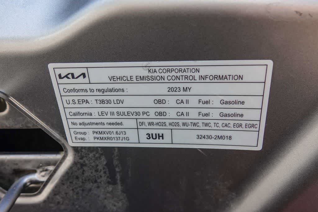 Thumbnail: 2023 Kia Sorento - 26